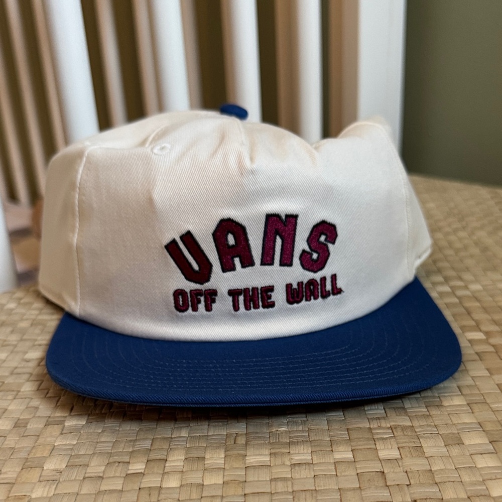 Vans White and Blue Snapback Hat